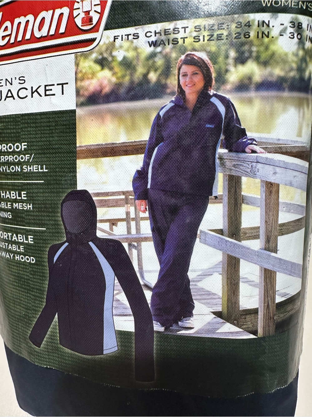 Coleman Women’s Navy/Lt. Blue Waterproof hooded Jacket w/ zip pouch-never worn
